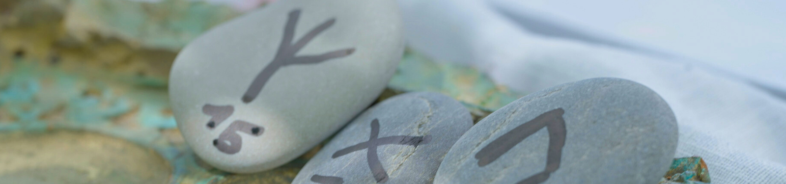 Guidance et soins chamaniques avec les runes